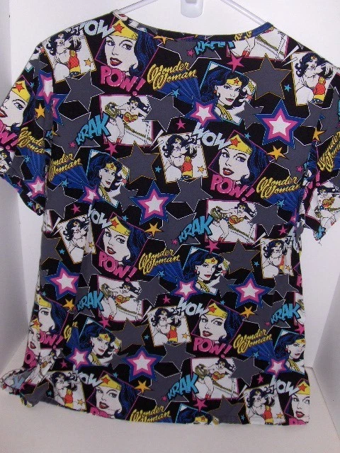 DC Comics  - Wonder Woman scrub top - Medium - Image 3 of 3