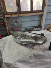 Feu avant (phare) Ford FIESTA