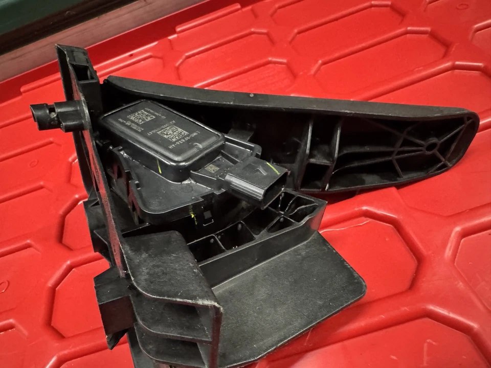 Ford Explorer 2020-2025 pedal de gas acelerador sensor de acelerador OEM L1MC9F836AH Foto 3 de 4