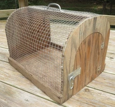 Vintage Rustic Farmhouse Wood & Metal Wire Small Animal Pet Cage Crate Carrier