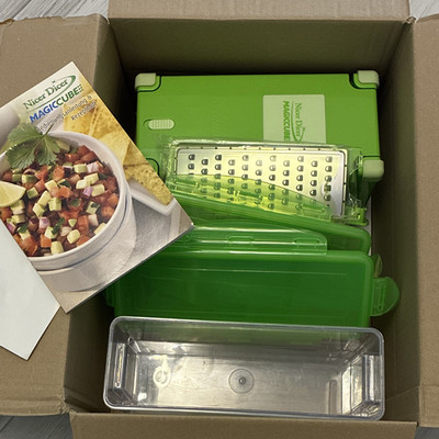 Genius Nicer Dicer MagicCube Gemüsehobel Set mit Reibe Behälter Deckel grün