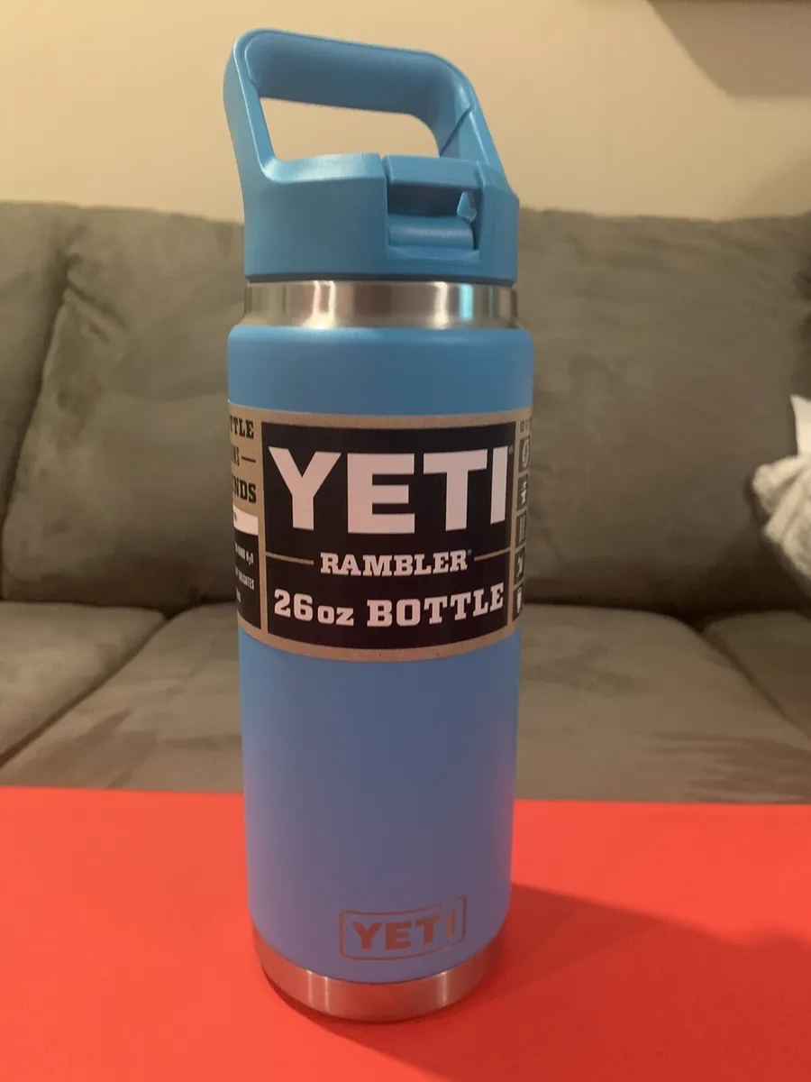 YETI Rambler 26 oz Bottle with Matching Straw Cap- Reef Blue