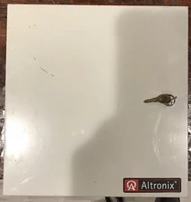 ALTRONIX AL400ULX POWER SUPPLY/CHARGER PANEL - USED (PULLED FROM WORKING SYSTEM)