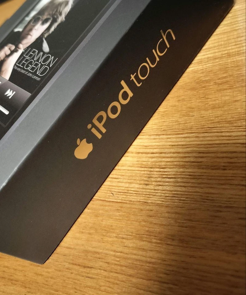 Ipod Touch - Image 4 of 4