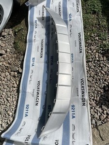 Blende Stoßfänger Abdeckung Stoßstange Vorne 2240954