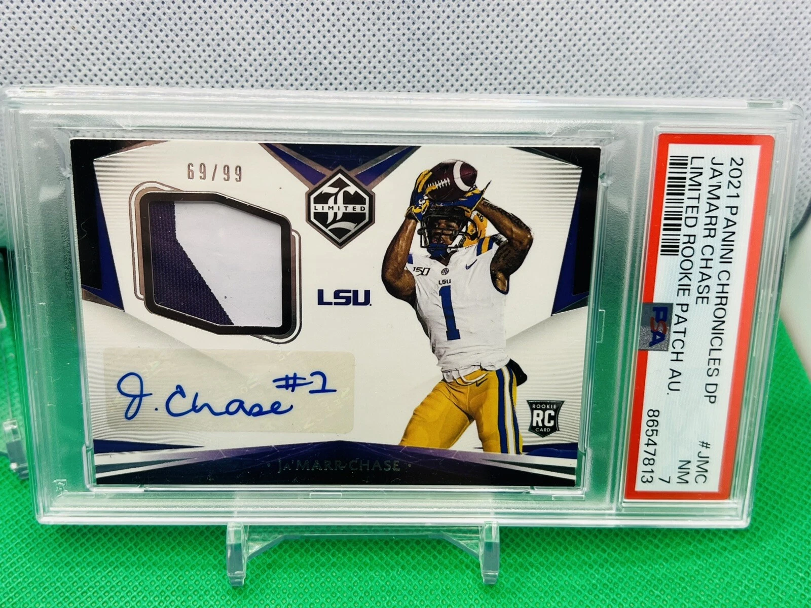 JaMarr Chase Panini Chronicles Draft Picks Limited Rookie Patch Autograph #JMC Base