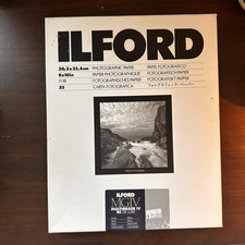 Vintage Ilford Multigrade IV RC Deluxe Pearl Photo Paper 8x10 Open Box