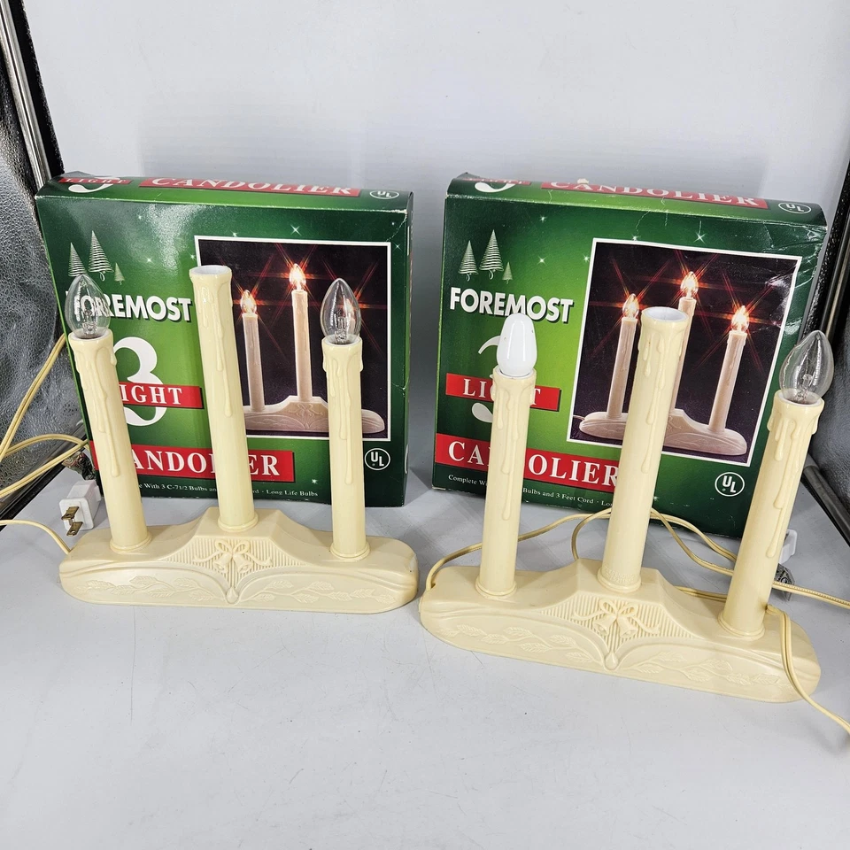 Juego de 2 bombillas eléctricas de ventana candelabro de 3 luces Foremost marfil C7 UL 3003C par Foto 2 de 4