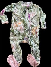 Posh Peanut EUC Green/Lavender Floral Ruffled Bamboo Dual Zip Footie-0-3Mos