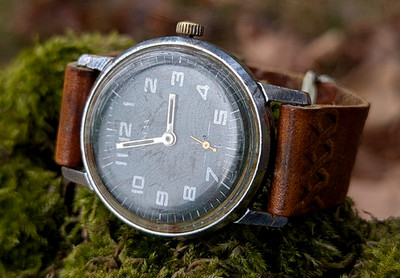 Vintage Pobeda USSR Mechanical Wrist Watch Soviet Retro Small Second Collectible