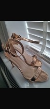 Very Gold Heels Size 6 Wide Fit