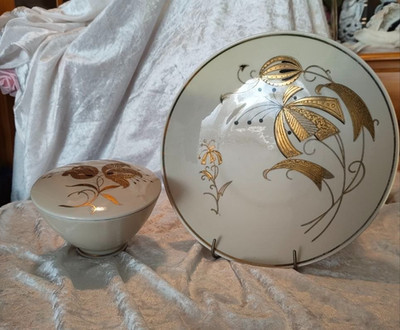 Schaubach Kunst Porzellan Set Teller + Deckeldose Goldrelief Handgemalt Art Deco