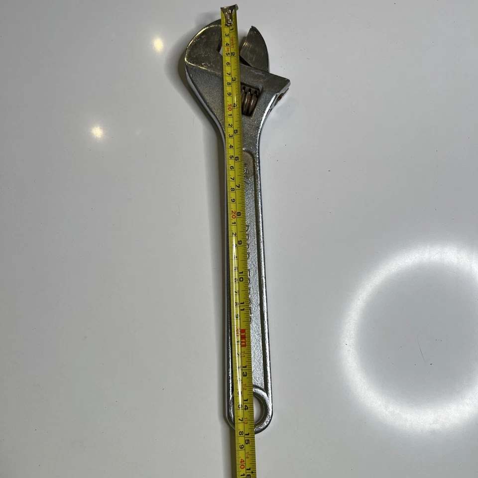 "Llave media luna ajustable 15""" Foto 2 de 4