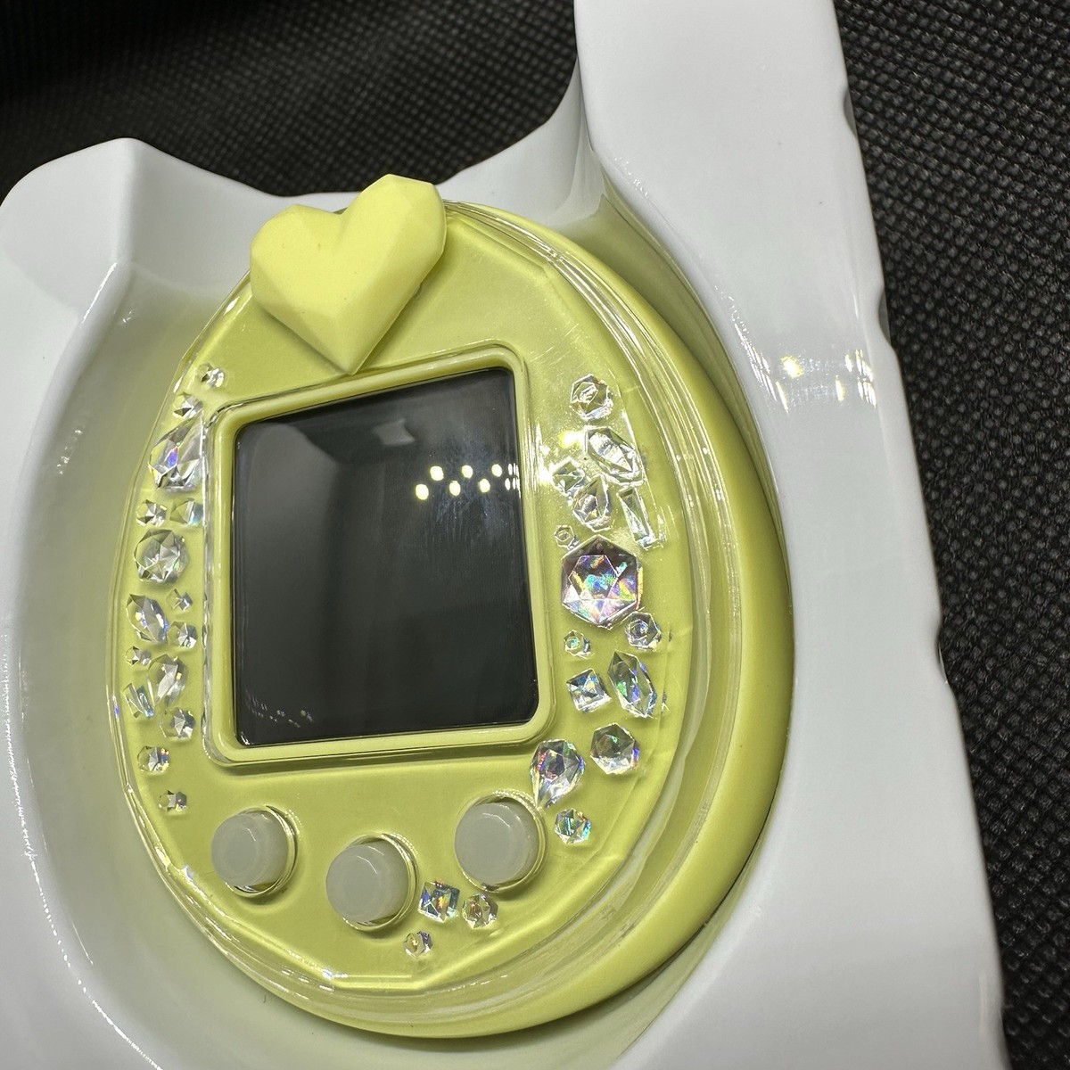 Tamagotchi P’s Tamagotchi P's Version Pink Color Tamadeko Pierce Bandai Limited