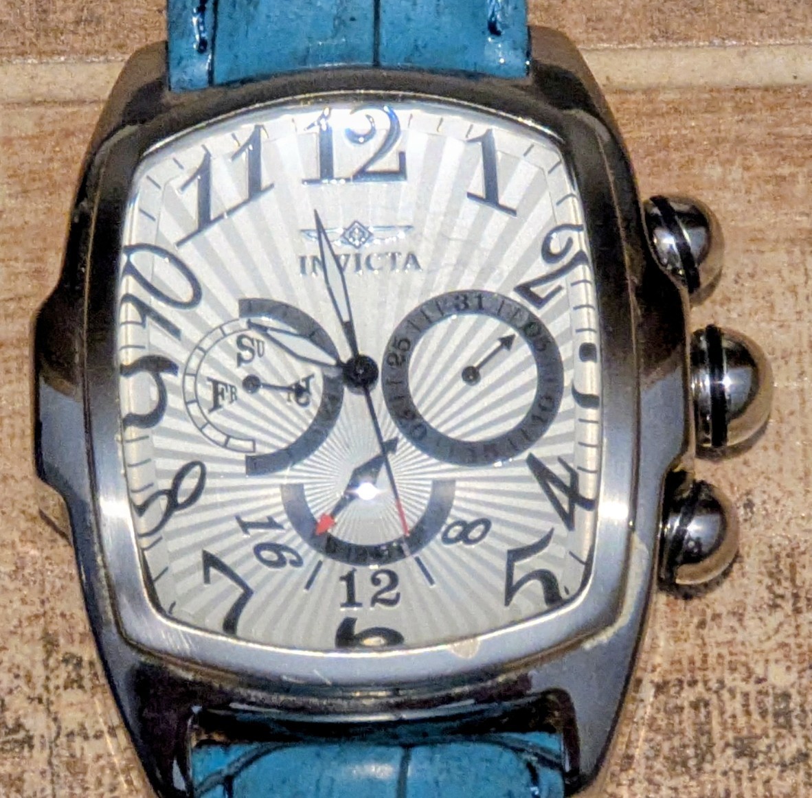Invicta Grand Lupah Quartz Analog Watch Silver Dial/Case 4 Leather bands 30m WR
