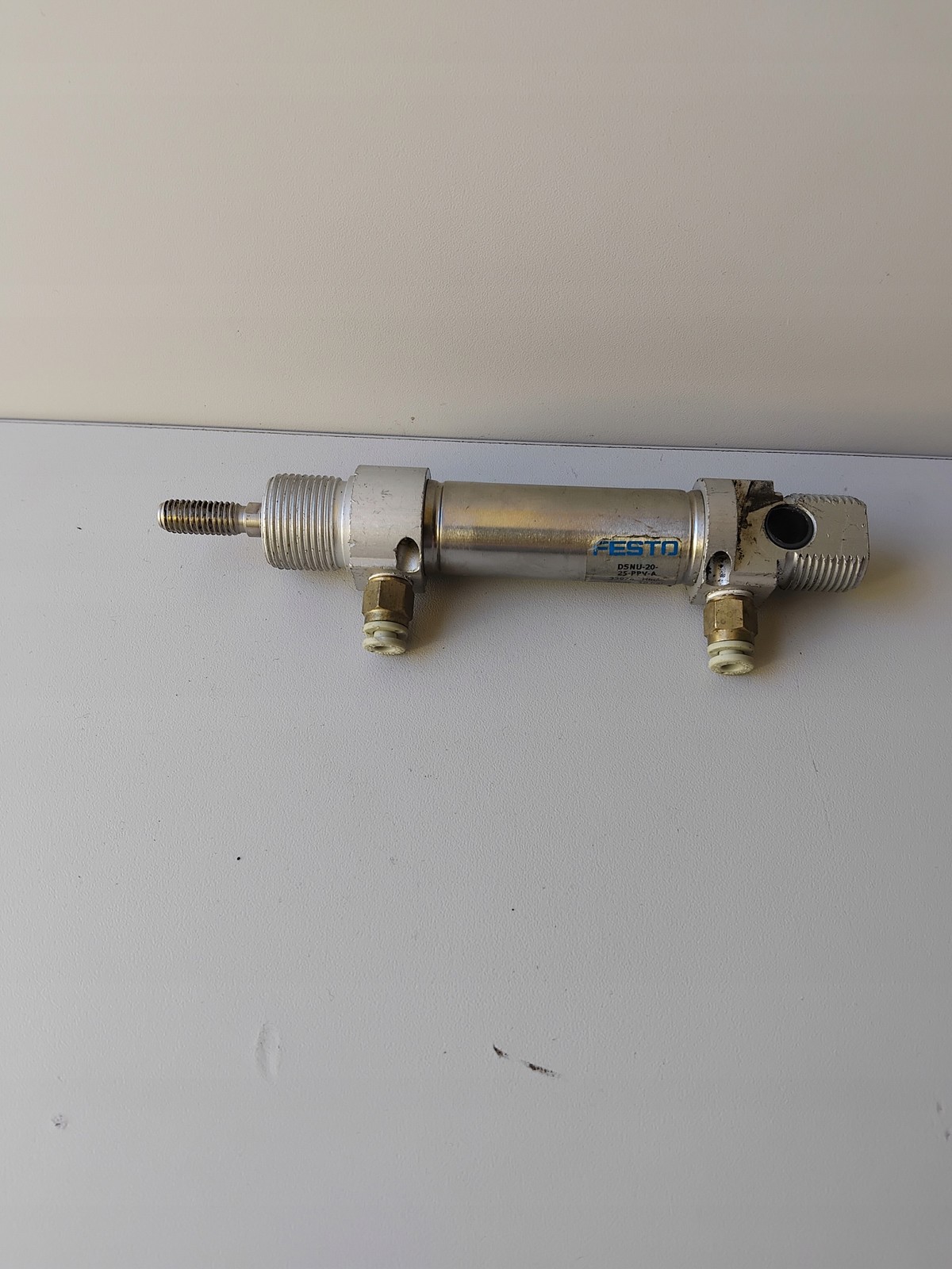 Festo 19238 DSNU-20-25-PPV-A Air Cylinder