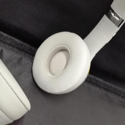 Disney Mickey Mouse Beats Solo3 Wireless 90th Anniversary