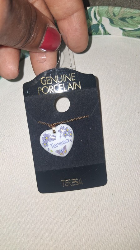 porcelain name necklace (Teresa)