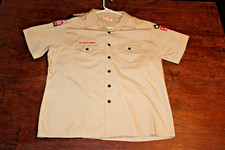 Boy Scouts of America BSA Men's Shirt Tan X-Large XL Sewn Patches Short Sleeve