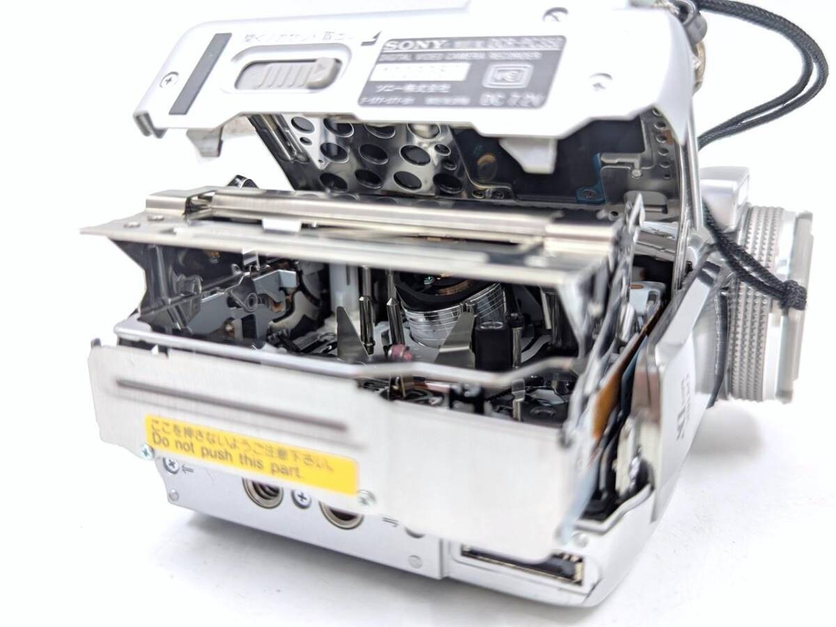 ✨美品✨SONY　DCR-PC350　MiniDV対応　化粧箱付き Sony DCR-PC350 SET Digital Camcorder Recorder Silver Video