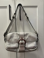 Vintage Y2K Coach Soho Flap Silver Metallic Leather Shoulder Bag 9702