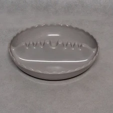Scalloped Table Ashtray Gray Plastic 6" Round