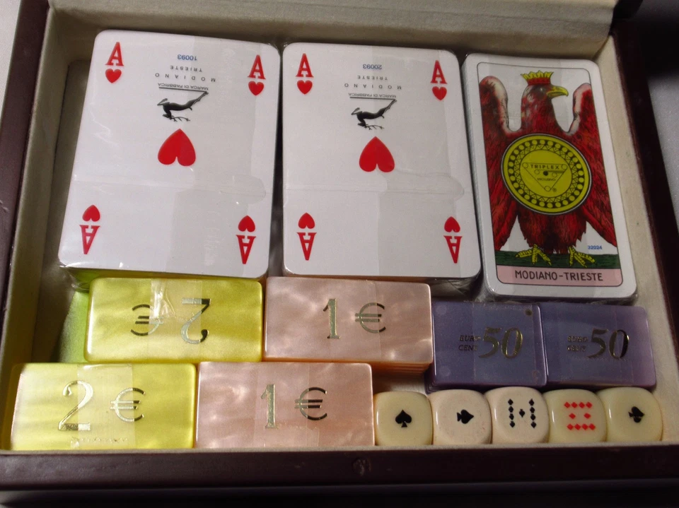 Scatola Portagioie Set Argento Fiches Chips Euro Poker Modiano Madreperla Casino - Immagine 3 di 4