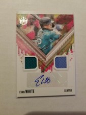 2021 Diamond Kings Dual Material Signatures Evan White RC Auto #DKMS-EW Mariners