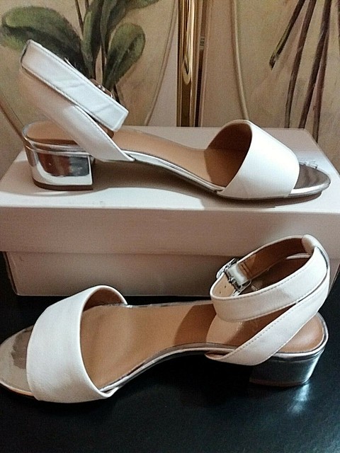 clarks isna pebble sandals