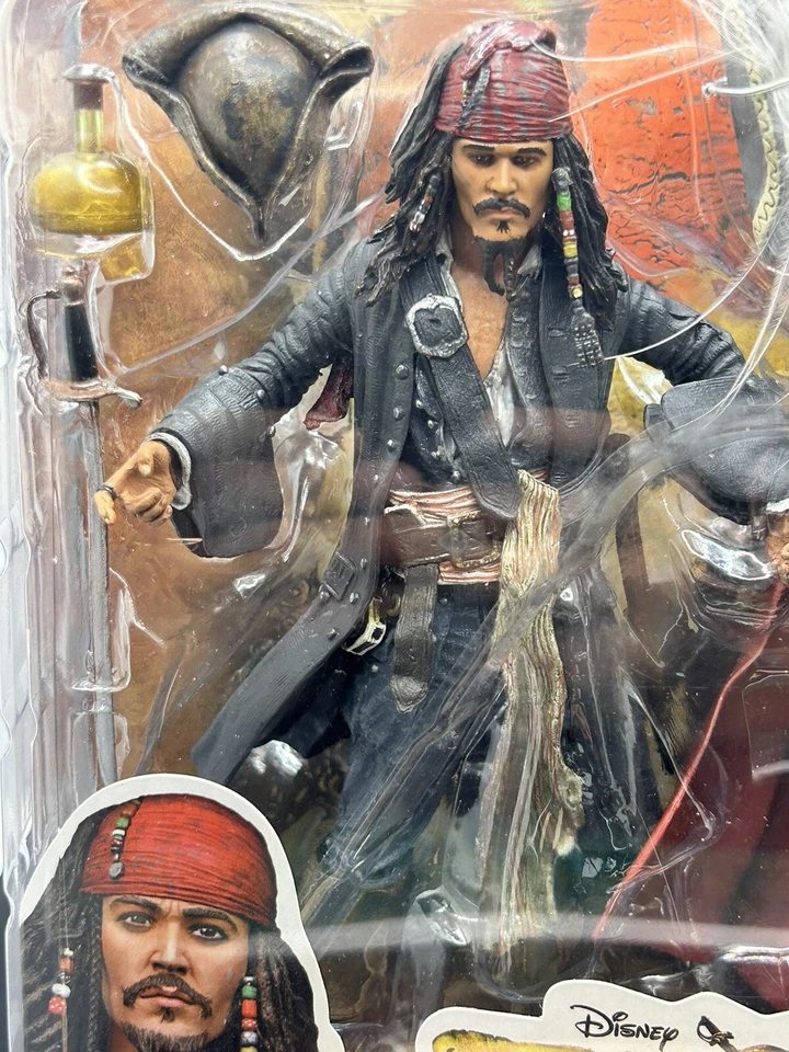 Piratas del Caribe Capitán Jack Sparrow Will Turner Maldición de Perla Negra Foto 2 de 4