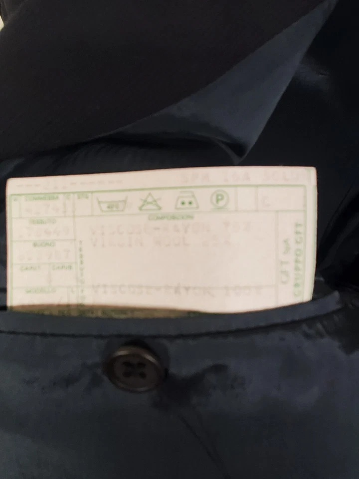 Abrigo Deportivo Blazer GIORGIO ARMANI Le Collezioni 39.5L Lana Rayón Italia COMO NUEVO Foto 4 de 4