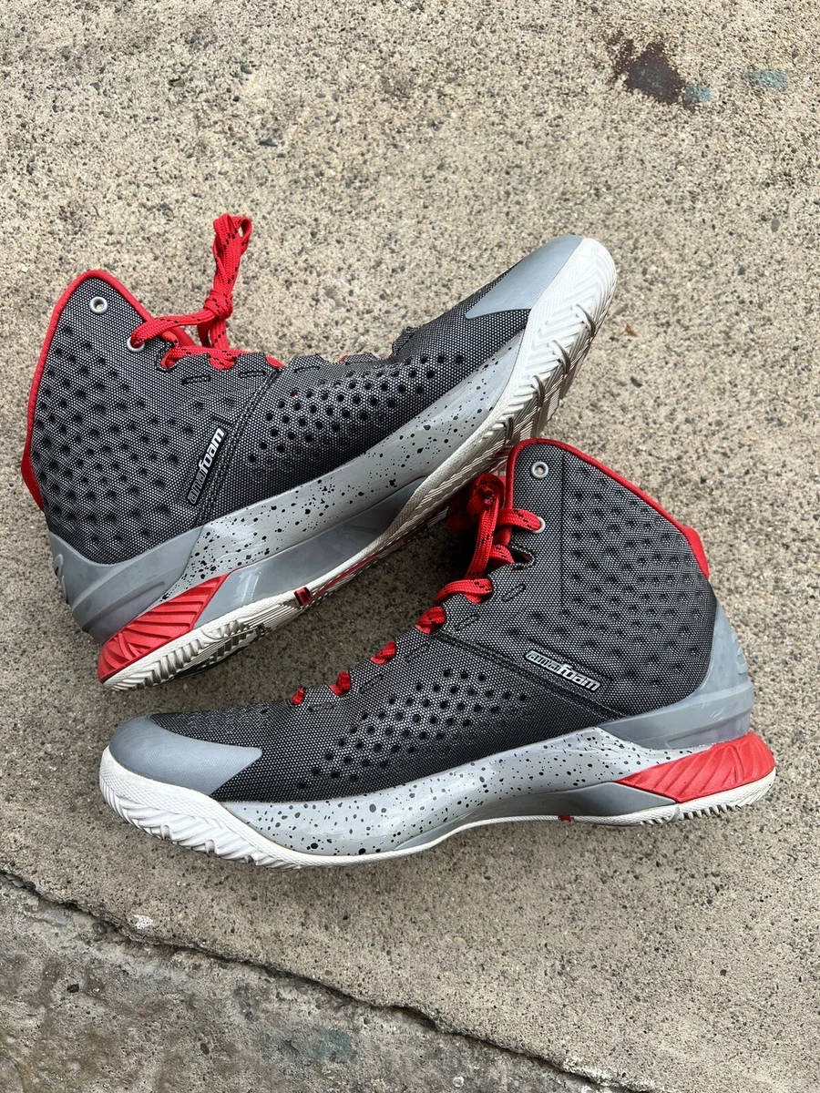 Stephen curry underdog shoes hotsell