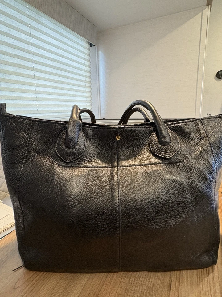 Liz Claiborne Black Pebbled Faux Leather Vegan Double Handle Shoulder Handbag - Image 2 of 4