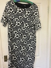 David Emanuel Black And White Flower Shift Dress Lined Size 20 New With Tags