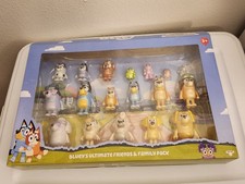 NEW Bluey Ultimate Friends  Family Figure Pack Target Exclusive 18 Piece Set