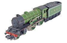 Hornby No R378 OO LNER Green 4-4-0 Class D49/1 Cheshire Loco 2753 Runner Unboxed