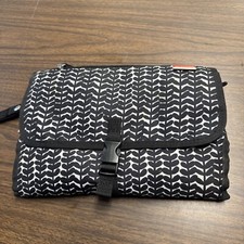 Skidaddle By Skip Hop Portable Black/White Baby Diaper Changing Pad W/ Pockets