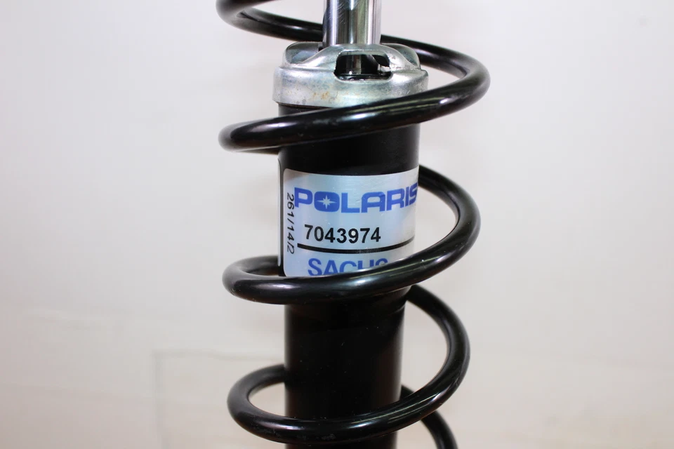 2015 POLARIS SPORTSMAN 325 ETX EFI Left Shock/ Strut - Image 4 of 4