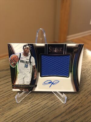 2023-24 Panini Select Rookie Patch Auto /49 Olivier-Maxence Prosper Mavericks RC