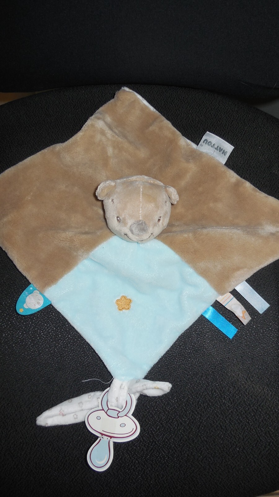 Doudou plat ours Nattou beige bleu étoile le cadeau de naissance idéal