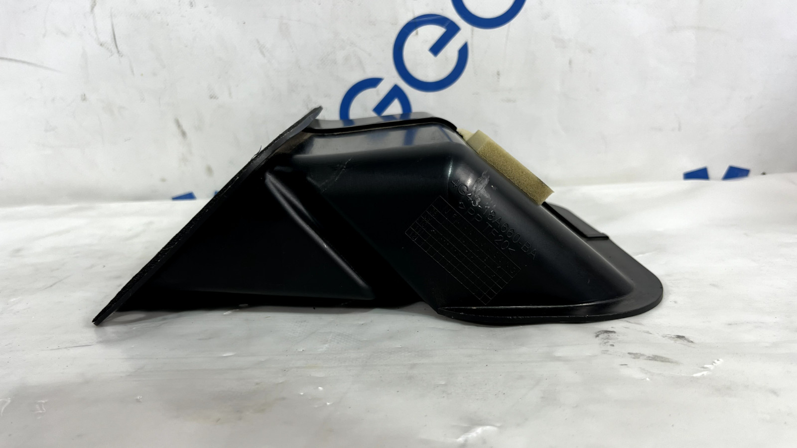 Air Intake Heater Inlet Duct 4g43-18a660-ba Oem 2011 ASTON MARTIN V8 VANTAGE