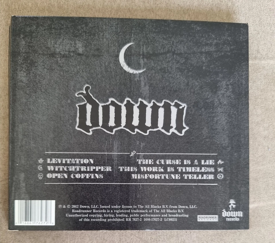 Down-EP1 Of 4 (Roadrunner Records 2012) - Bild 2 von 3