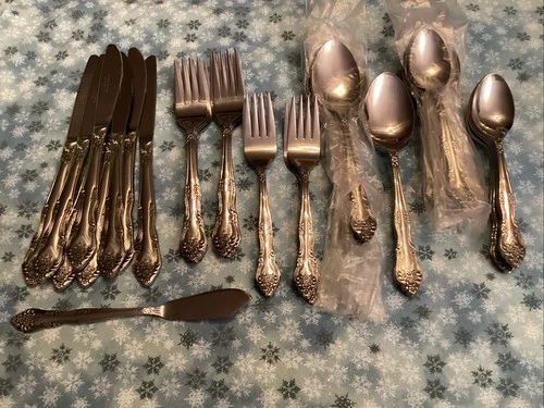 Vintage Korea Rogers Co. DREAM ROSE Stainless Flatware Lot Of 48 pcs With BOX!