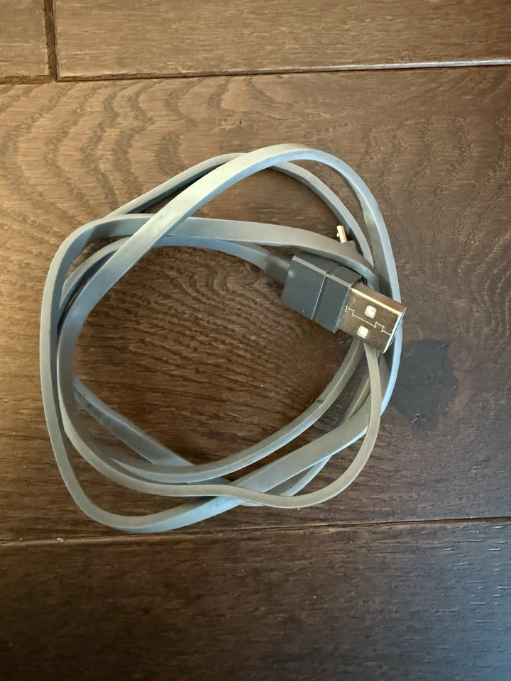 Ventev Chargesync Micro USB Cable High Speed, Flat Tangle Free Design, 3ft Gray - Image 2 of 4