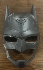 2018 Hasbro Batman LED Light up Mask - Built In Batman Voice Changer - WORKING