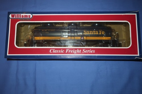 Coche cisterna Williams by Bachmann # 47105 Santa Fe 3 cúpulas #41605 | Condition: Used