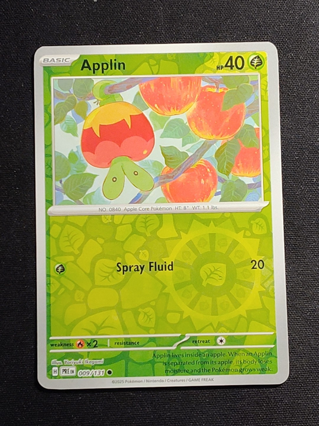 Applin 9/131 Pokemon TCG Prismatic Evolution Reverse Holo Foil Card Near Mint NM
