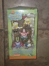 SpongeBob miniature plastic Christmas ornaments 5 Piece Set IN BOX Damaged Box