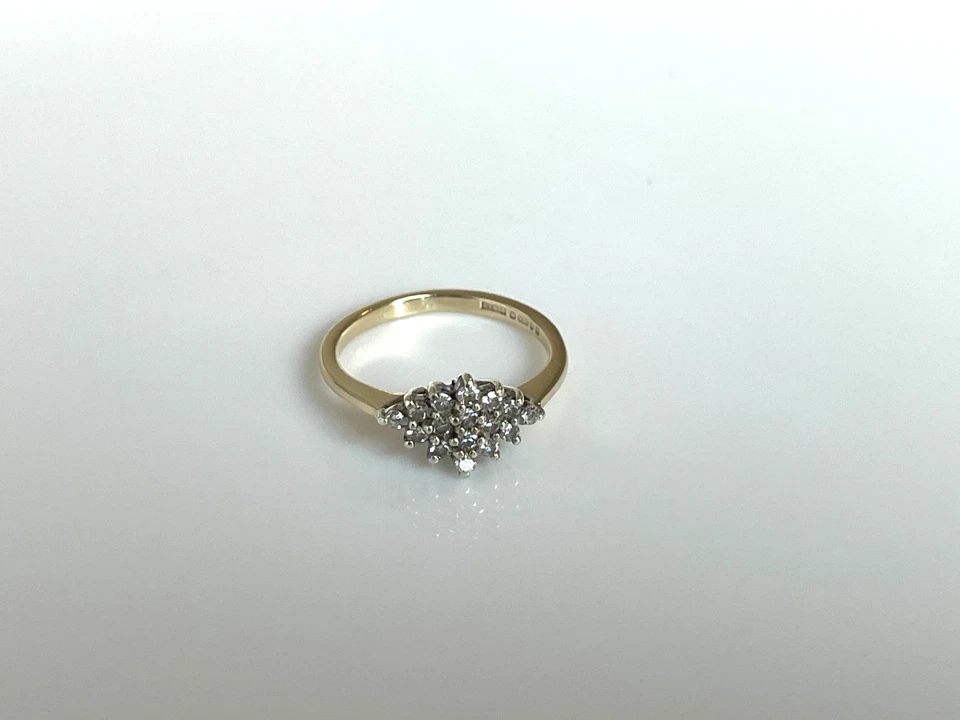 1986 Diamond Ring 9ct Gold Diamond Cluster Vintage Ring - Size L 1/2 - Image 2 of 4