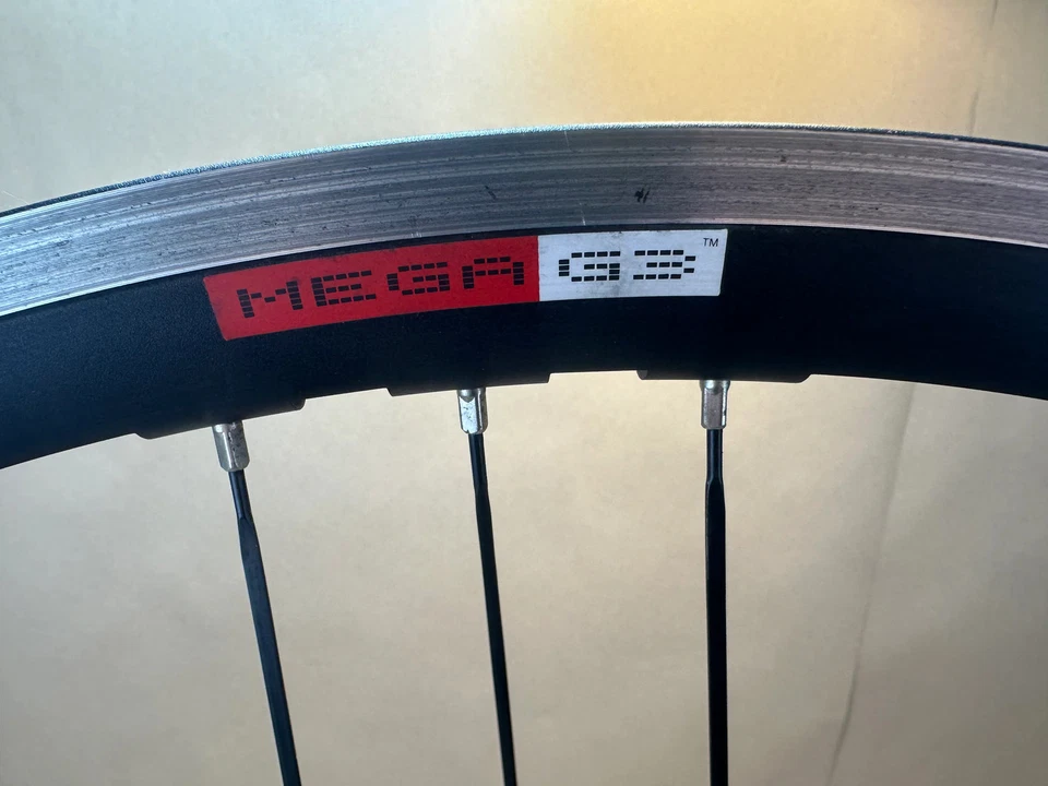 Rueda trasera Campagnolo Mega G3 700c QR Foto 2 de 4